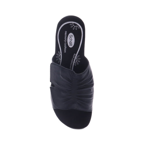 SCHOLL CORA